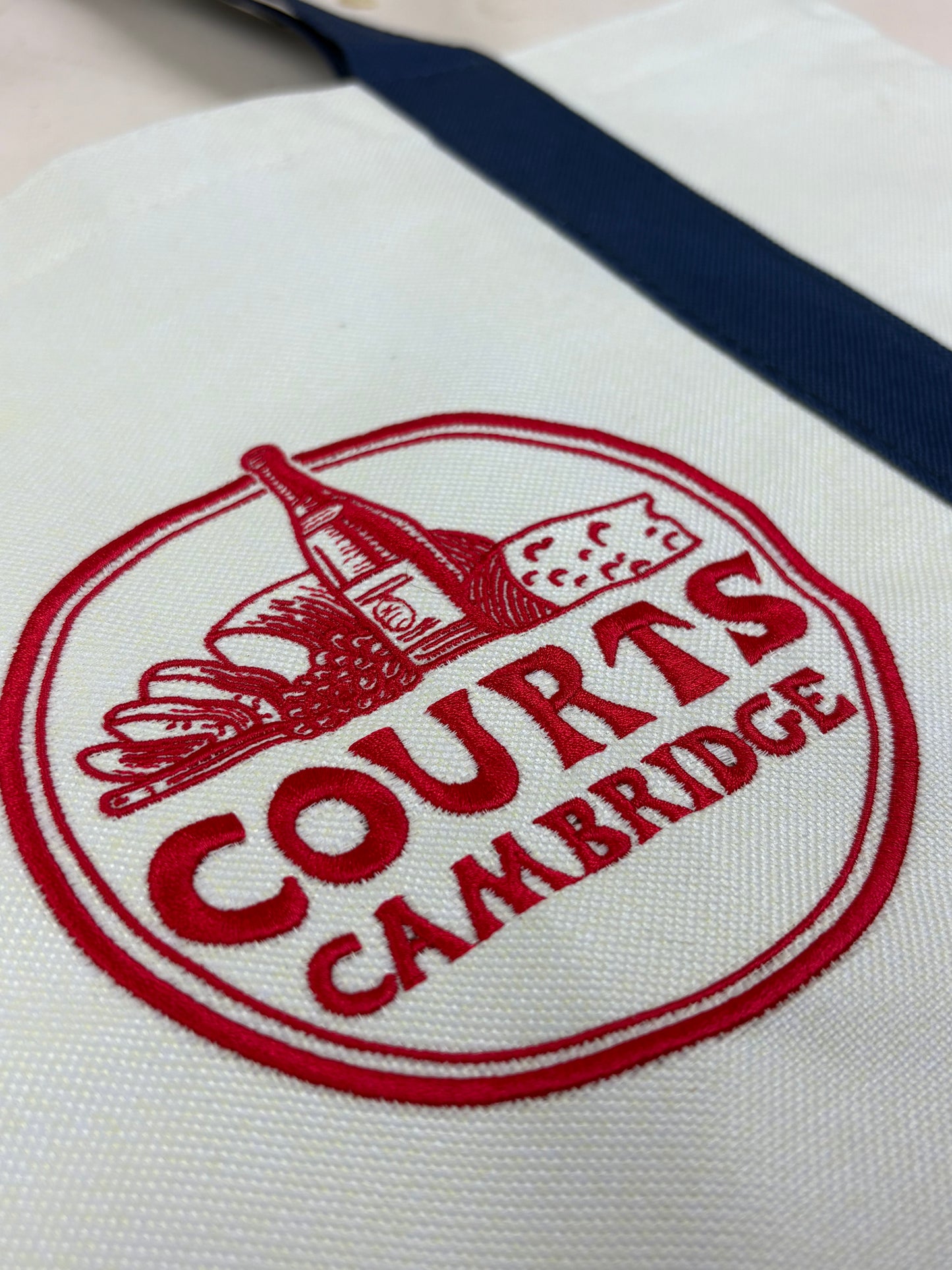 TRADER COURTS TOTE BAG